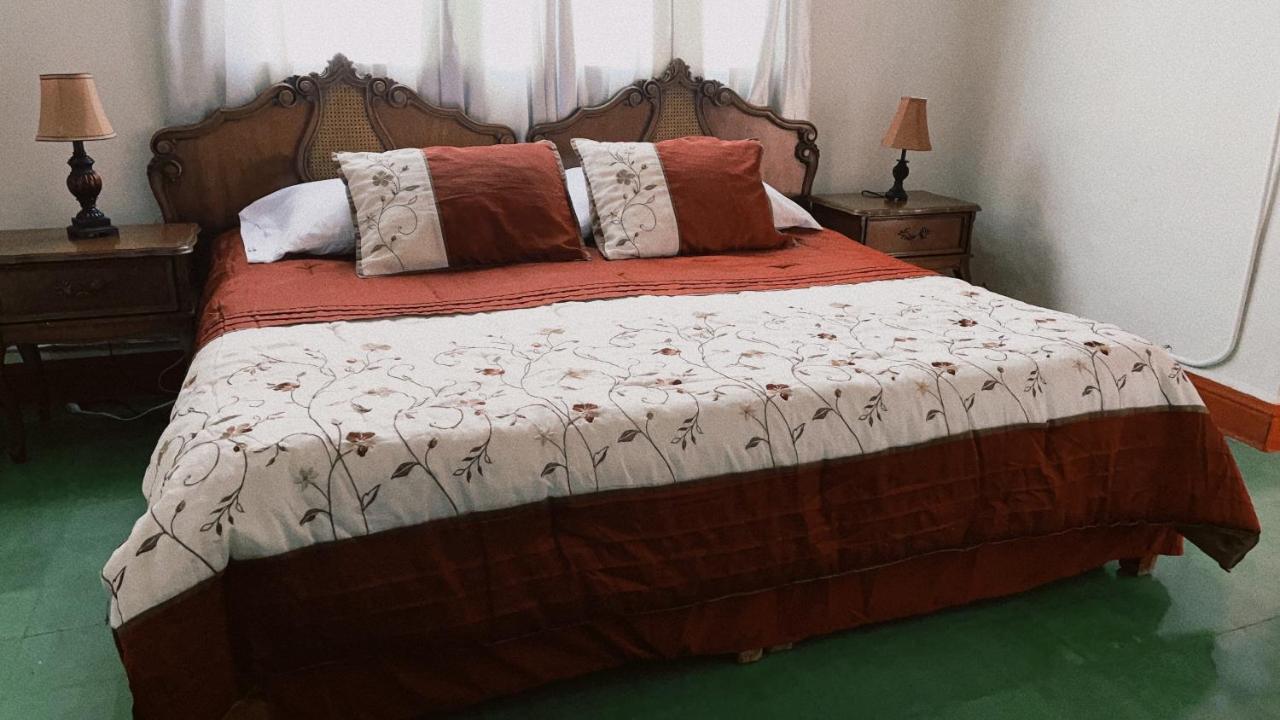 פרס דה לה פואנטה Hostal La Espanola Parras מראה חיצוני תמונה