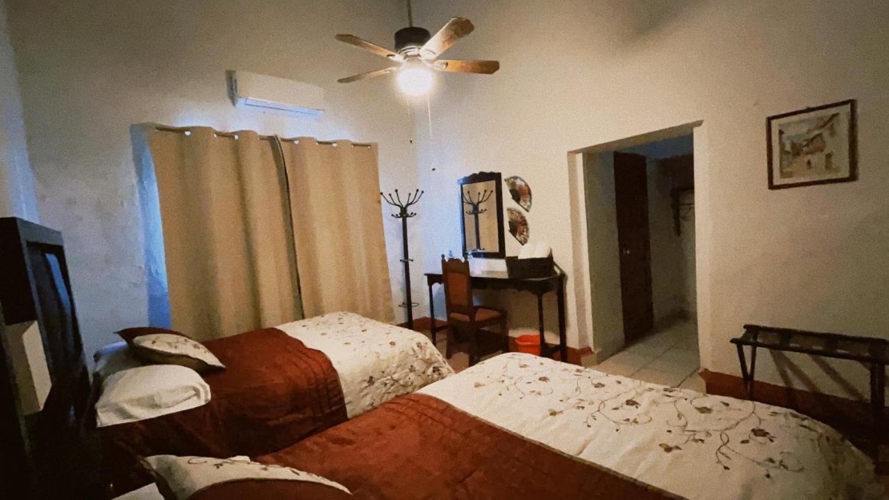פרס דה לה פואנטה Hostal La Espanola Parras מראה חיצוני תמונה